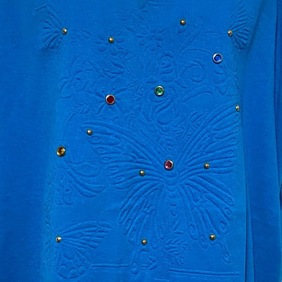 One Size-Short Sleeve With Rhinestones Butterfly/Floral Design-Offers Welcome - Picture 2 of 4